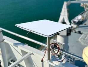 Starlink and Elcome International partner to provide internet services to the maritime industry