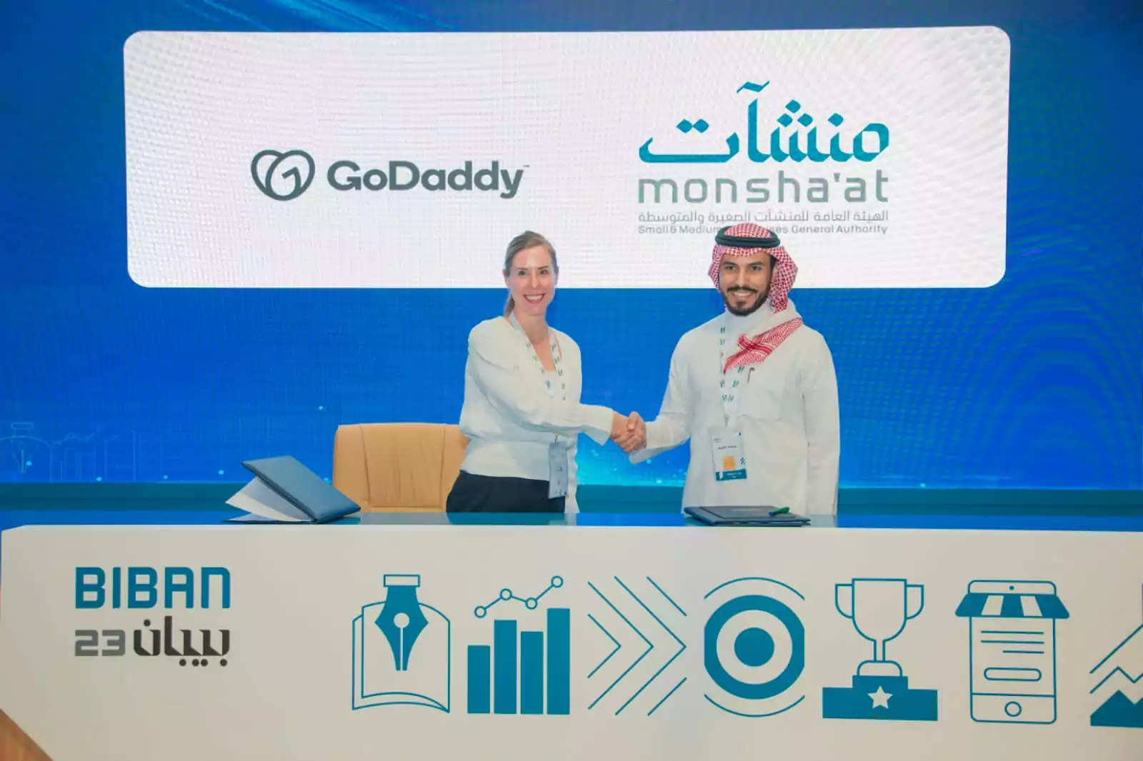 GoDaddy partners with Monsha’at to support SMEs and entrepreneurs in Saudi Arabia