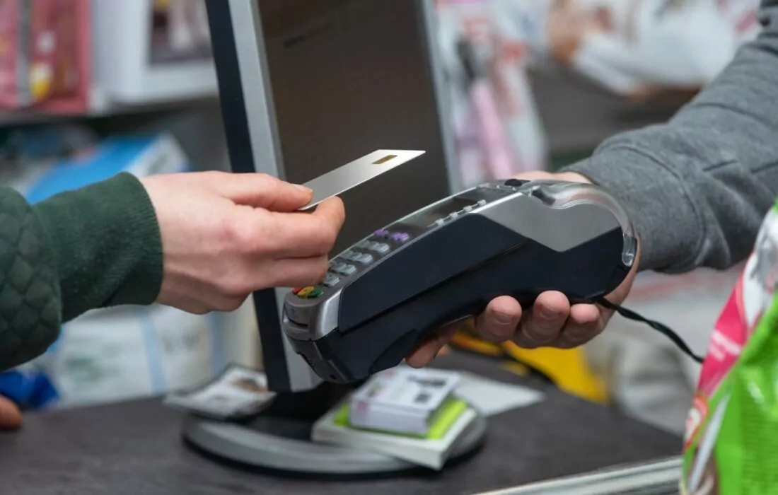 Central Bank of Egypt Implements New Regulations on Overseas Usage of Credit Cards