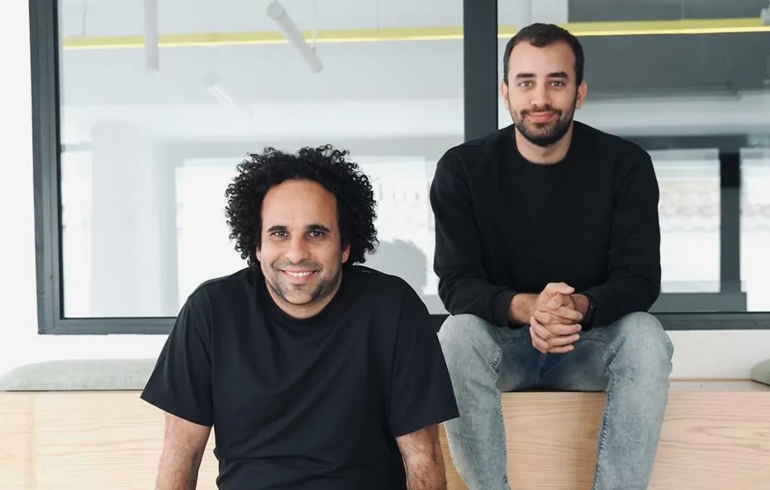 Thndr Enters UAE Market with ADGM License