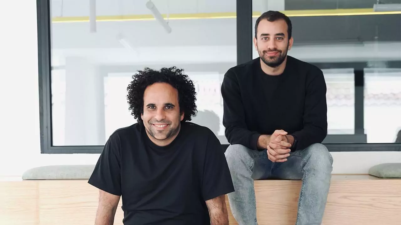Thndr Enters UAE Market with ADGM License