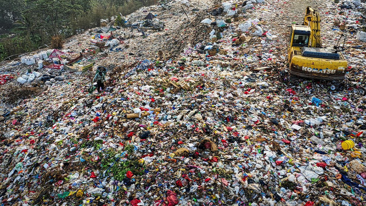 The Cost of MENA’s Plastic Pollution