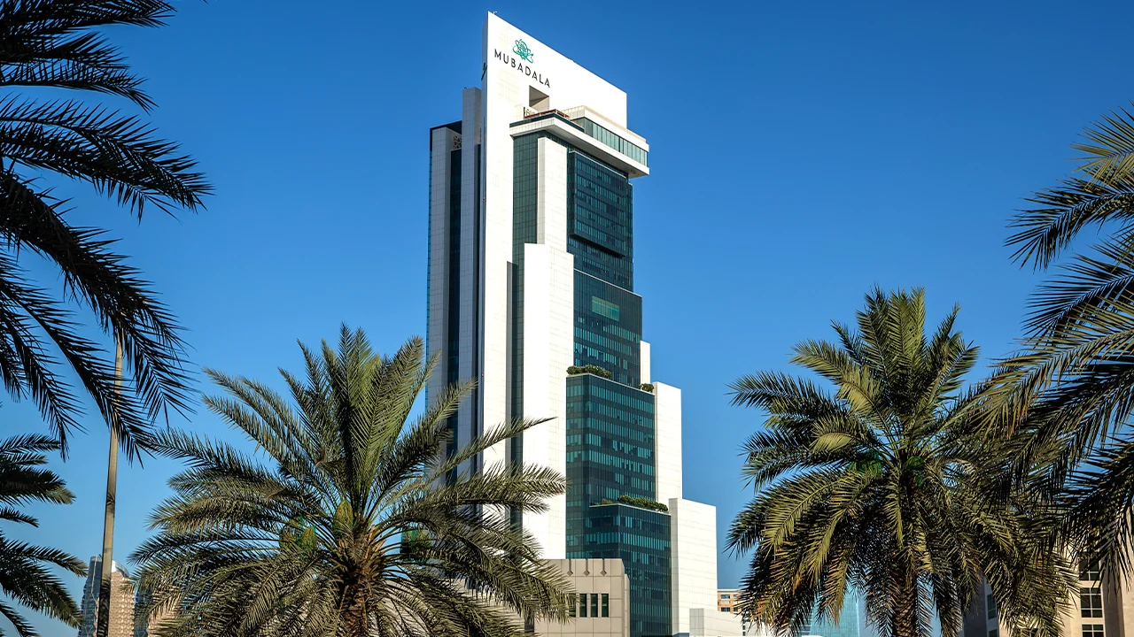 Mubadala Backs UK’s Paragraf With USD 35M to Scale Graphene Chips