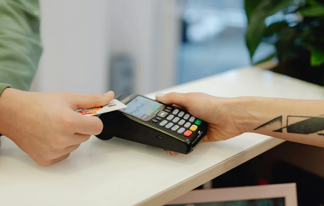 CBE Eases Rules for Using Credit Cards Abroad