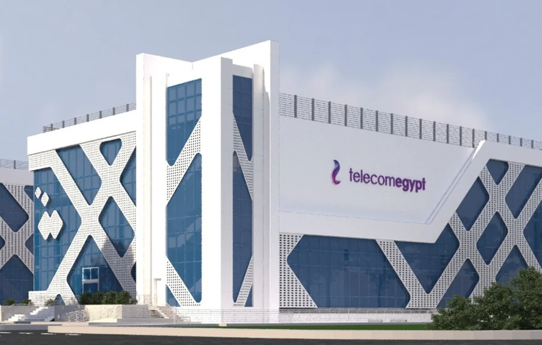 Telecom Egypt Gives Initial Approval to Helios’ Bid for Regional Data Hub 