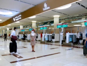 UAE Sets Minimum Salary for Visit Visa Sponsors