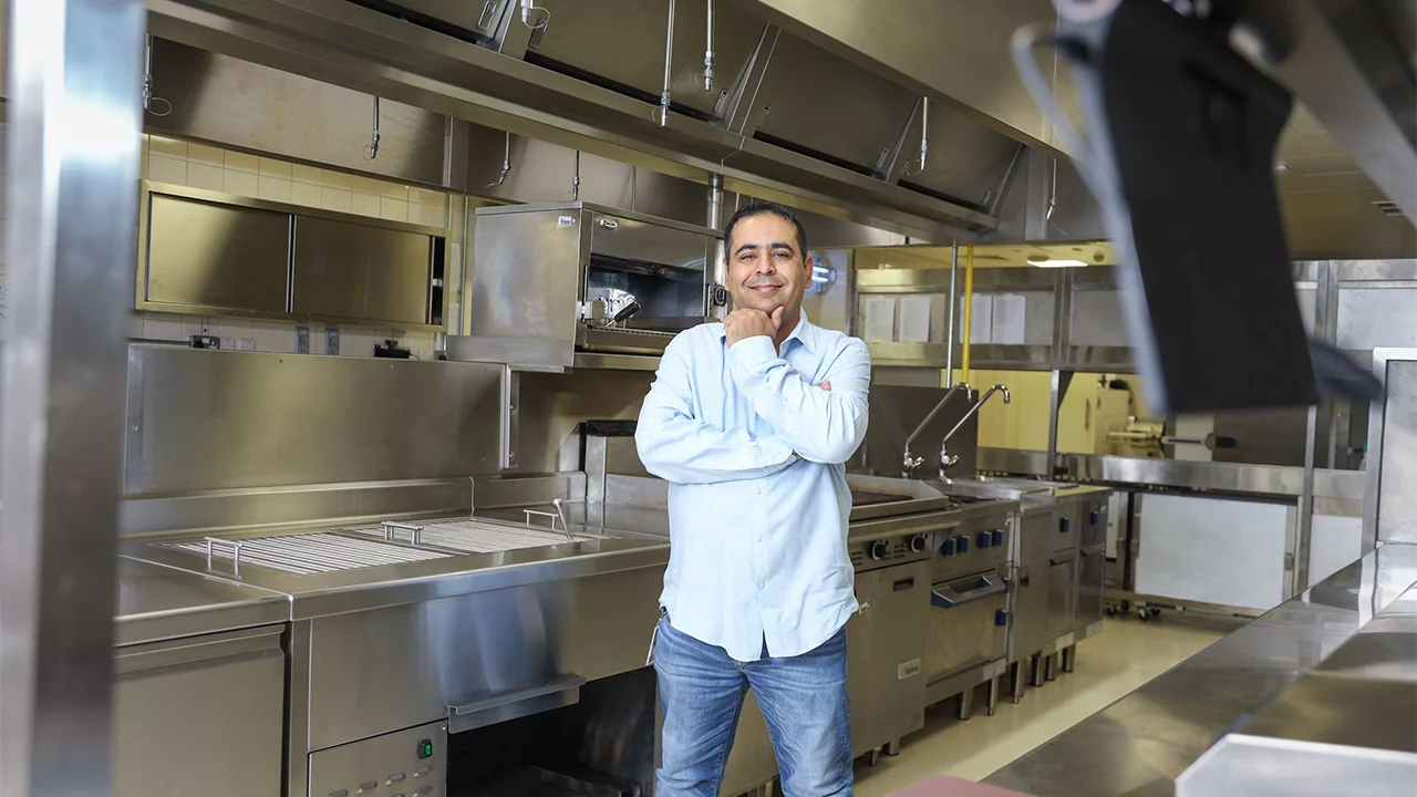 Oman’s KitchenomiKs Raises USD 6.7M to Expand Satellite Kitchens