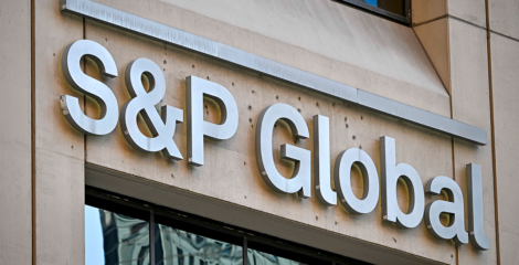 S&P Raises Egypt’s Credit Rating to “B”