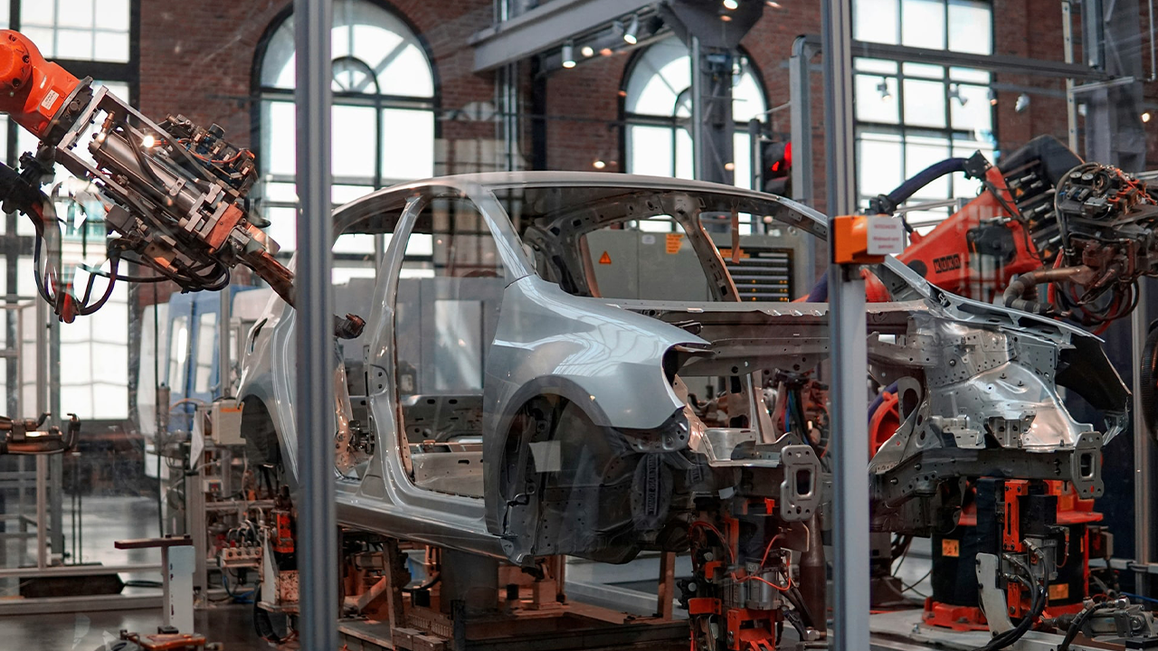 Six Egyptian Firms to Invest USD 12.8M in Car Parts Manufacturing by 2026