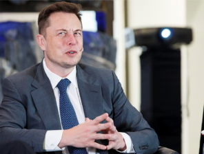 Elon Musk Becomes First Person Worth USD 600B