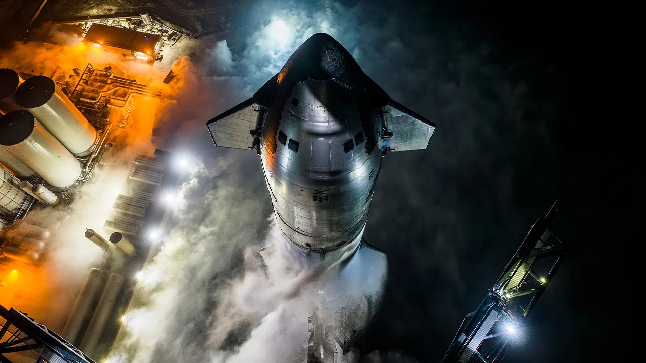 Musk’s SpaceX Preps IPO That Could Top USD 1.5T