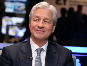 JPMorgan CEO Warns of Pre-2008 Lending Echoes