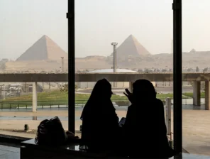 Fitch Solutions Highlights Impact of Iran Conflict on Egypt’s Economy 