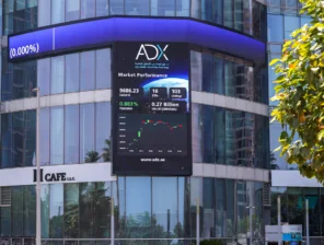 UAE Stock Markets Dip Amid Geopolitical Tensions