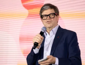 Shorooq Backs Yann LeCun’s $1 Billion Bet to Rebuild AI From Scratch