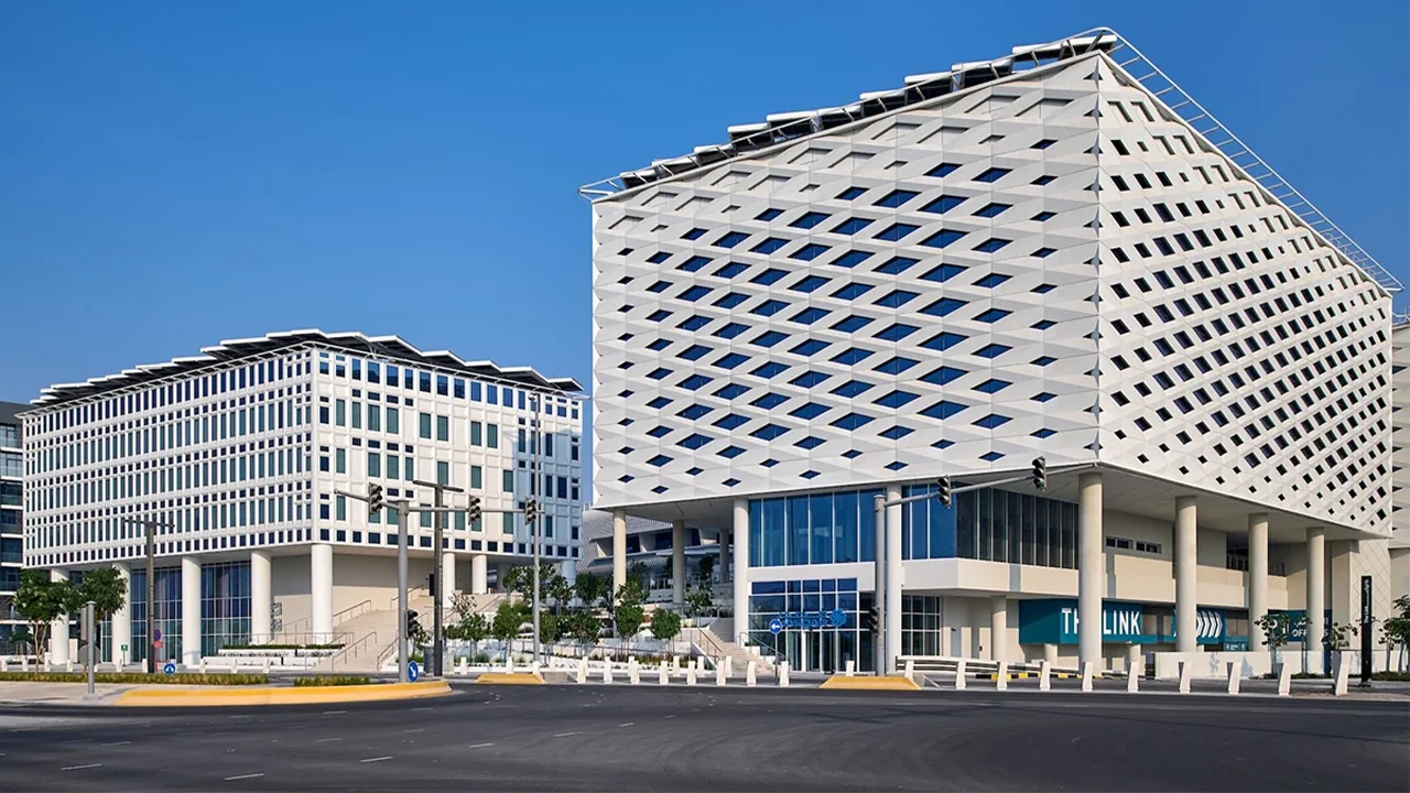 Aldar & Mubadala Acquire The Link at Masdar City for USD 178M. The UAE Doubles Down on AI and Clean Energy