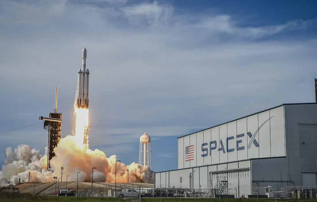 The SpaceX IPO Is the Largest in History. It Is Also the Hardest to Value.
