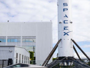 Google Commits to USD 920M Per Month in New SpaceX Compute Deal